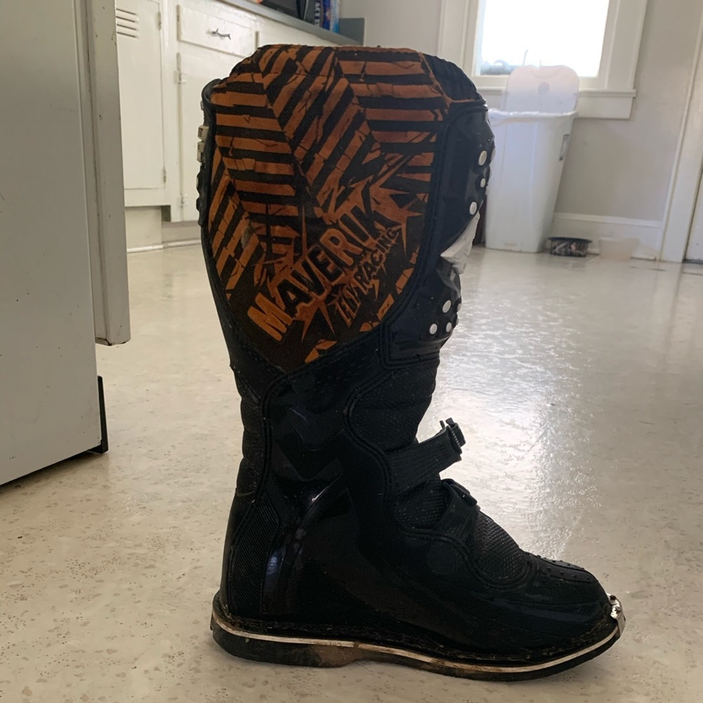 Maverick Fly Racing boots. Size 10